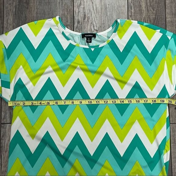 NWT Tacera Chevron Pattern Short Sleeve Blouse Teal White Lime Green Size Small - Picture 9 of 12